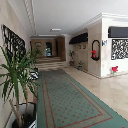 Lovely Furnished 2-Bedroom Apartment With Balcony Cairo Exterior photo